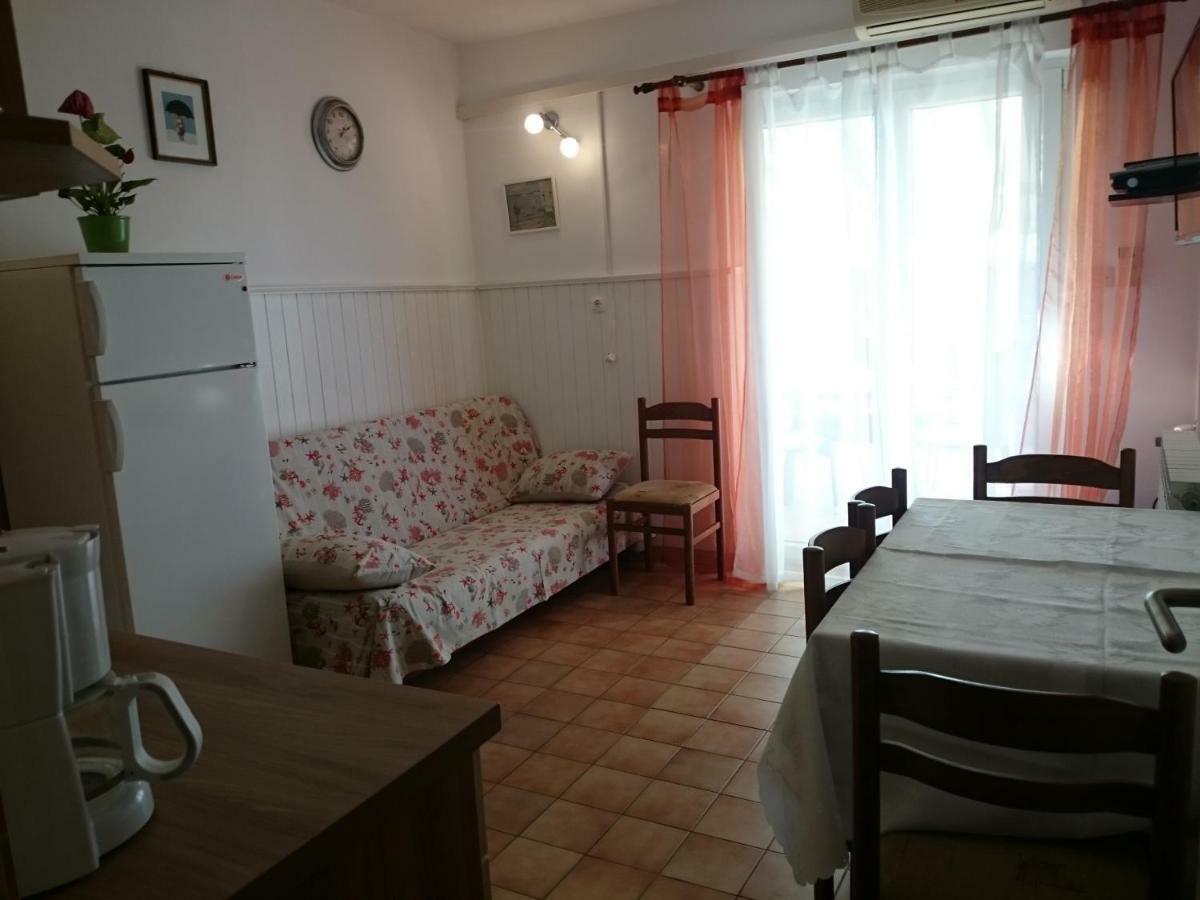 Apartmani Sonja Barbat na Rabu Bagian luar foto