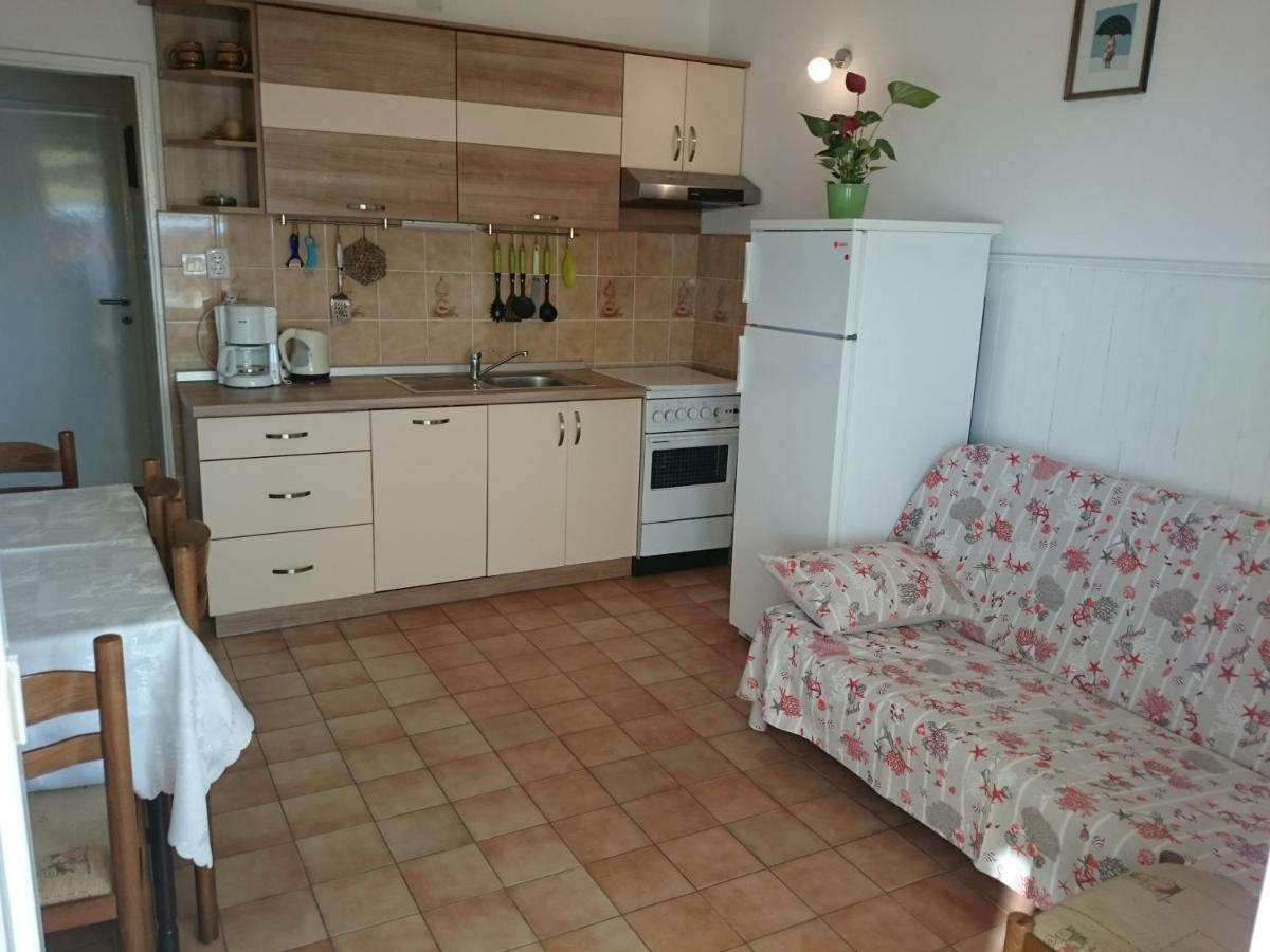 Apartmani Sonja Barbat na Rabu Bagian luar foto